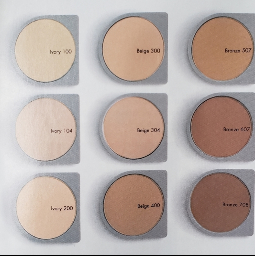 🆕️MK- Ivory Foundation Bundle - Picture 3 of 5